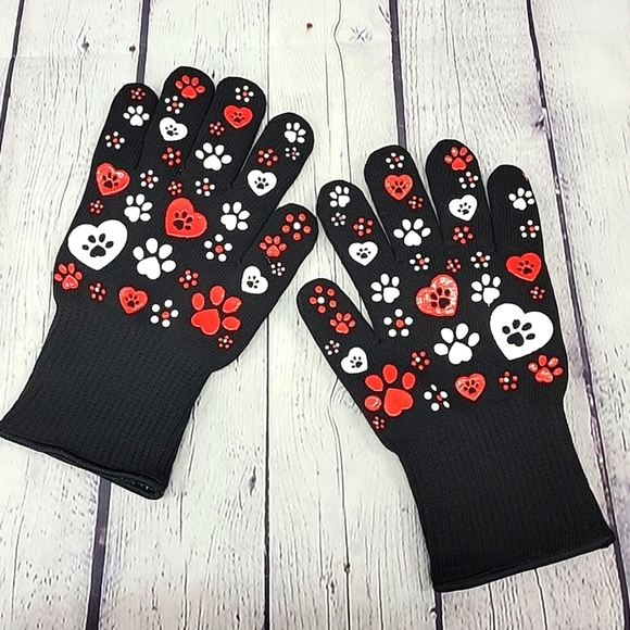 TempTations Kitchen Temptations Pair Oven Safe Gloves Pawfetti
